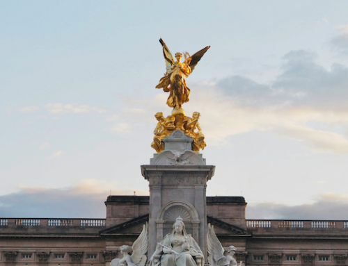 Royal Warrants: A Trust Signal When Choosing Suppliers